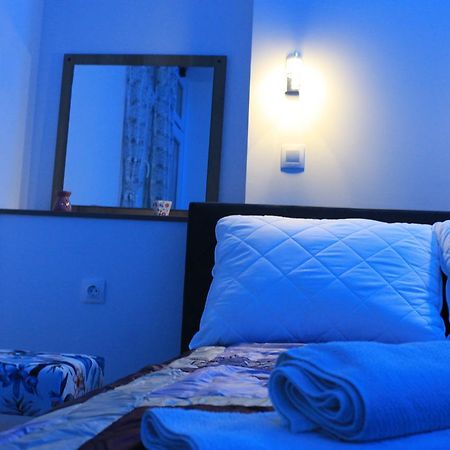 מוסטר "E&S" Apartment מראה חיצוני תמונה